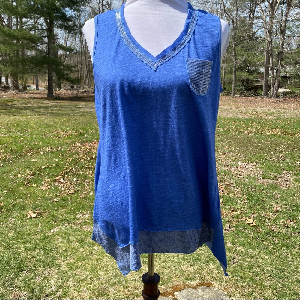 LULU B TOP TANK TUNIC BLUE V-NECK SHARK BITE HEM SEQUINS SLEEVELESS SIZE S